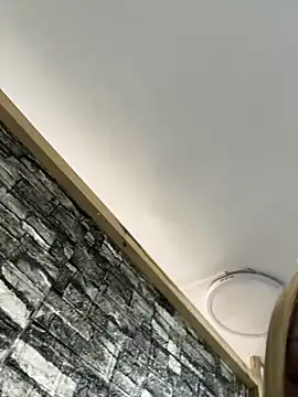 tinker exotic 1 online show from 03.13.25