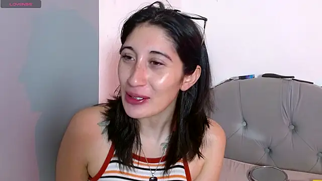 Red-moon1 online show from 10.23.25