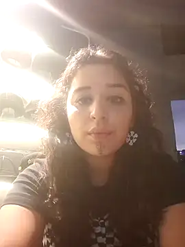 Snapshot of sophiaamethystt chatting on 12.19.24 sophiaamethystt online show from 12.19.24