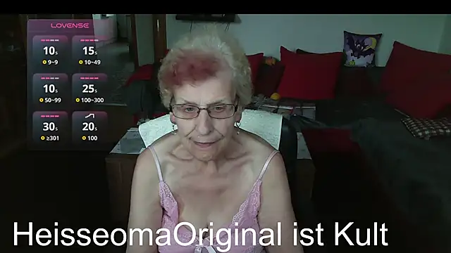 Snapshot of HeisseomaOriginal chatting on 06.05.26 HeisseomaOriginal online show from 06.05.26