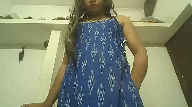 Snapshot of Akhilamolu_the_transsissy chatting on 03.05.25 Akhilamolu the transsissy online show from 03.05.25