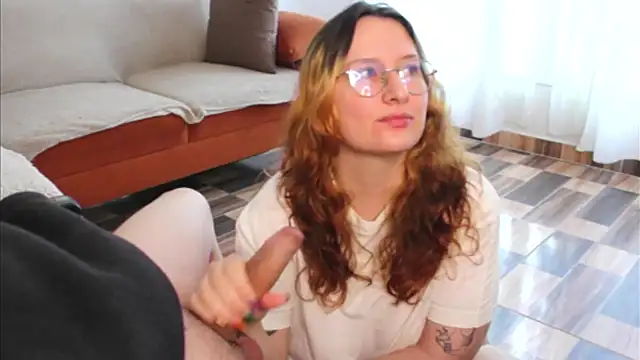 Snapshot of andycherry_secrets_ chatting on 01.12.26 andycherry secrets online show from 01.12.26