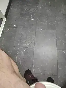 Snapshot of Andy7430 chatting on 12.04.24 Andy7430 online show from 12.04.24