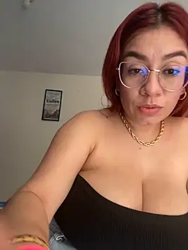 Snapshot of kyoto_sr chatting on 01.26.25 kyoto sr online show from 01.26.25