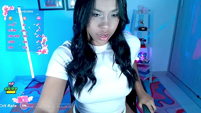 Snapshot of Aaliyahas chatting on 10.14.25 Aaliyahas online show from 10.14.25