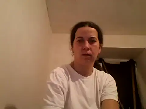 Snapshot of Tamilashaa chatting on 12.18.24 Tamilashaa online show from 12.18.24