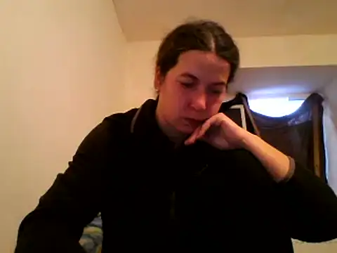 Snapshot of Tamilashaa chatting on 02.25.25 Tamilashaa online show from 02.25.25