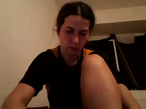 Snapshot of Tamilashaa chatting on 02.28.25 Tamilashaa online show from 02.28.25