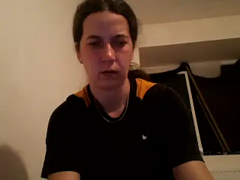 Snapshot of Tamilashaa chatting on 03.09.25 Tamilashaa online show from 03.09.25