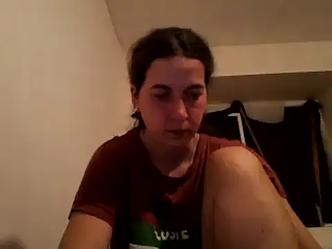 Snapshot of Tamilashaa chatting on 03.22.25 Tamilashaa online show from 03.22.25