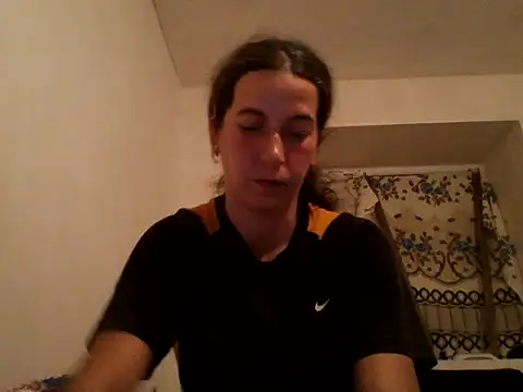 Snapshot of Tamilashaa chatting on 10.19.25 Tamilashaa online show from 10.19.25