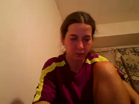 Snapshot of Tamilashaa chatting on 12.16.25 Tamilashaa online show from 12.16.25