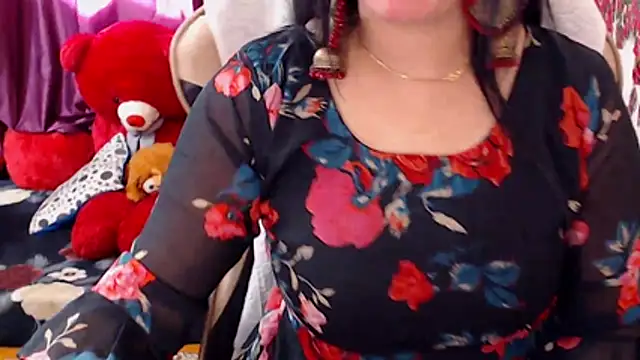 Naughty Kashish online show from 02.19.26