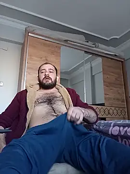 NiiiRvaNaa online show from 10.10.25