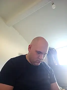 mario890605 online show from 03.10.25