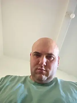 mario890605 online show from 09.12.25