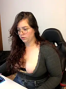 kayortiiz online show from 12.15.25