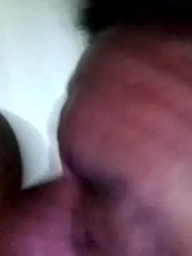 Snapshot of yellowwetfox chatting on 11.05.25 yellowwetfox online show from 11.05.25