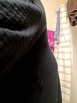 Snapshot of yellowwetfox chatting on 03.04.26 yellowwetfox online show from 03.04.26