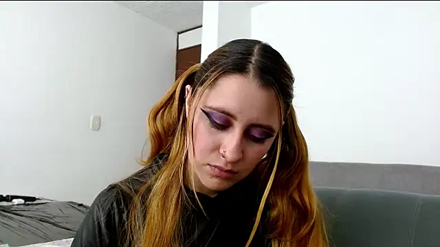 Juls winter  online show from 04.20.26