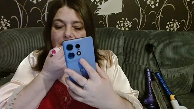 HouseWifeWhore Milf online show from 11.07.25