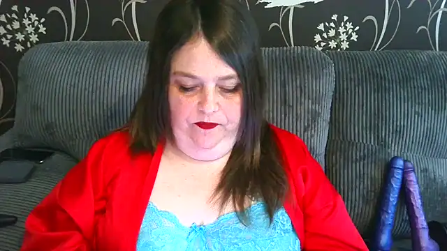 HouseWifeWhore Milf online show from 03.29.26