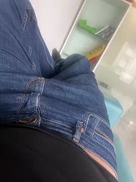 Snapshot of hotcuteguy_xxx1 chatting on 07.25.26 hotcuteguy xxx1 online show from 07.25.26