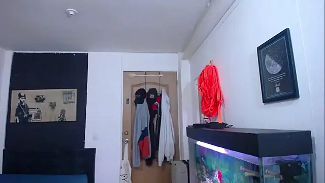 Snapshot of romeolovedark chatting on 01.31.25 romeolovedark online show from 01.31.25