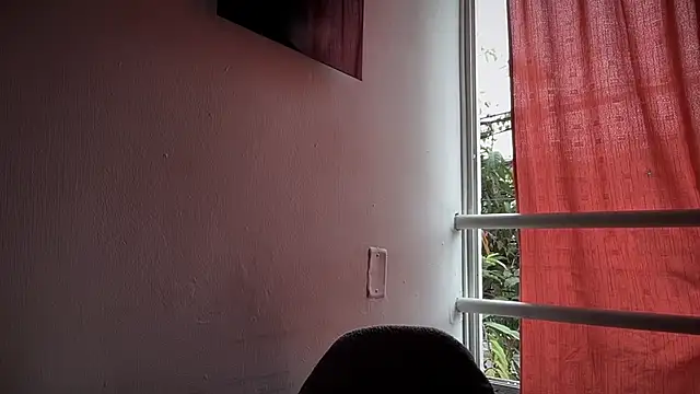 Snapshot of romeolovedark chatting on 11.27.25 romeolovedark online show from 11.27.25