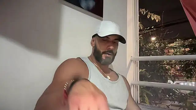 Snapshot of romeolovedark chatting on 12.02.25 romeolovedark online show from 12.02.25