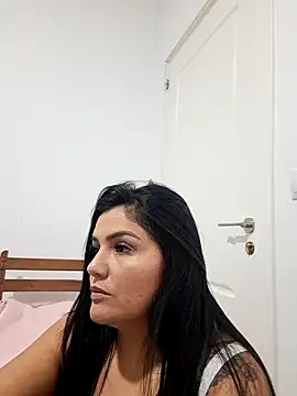 laura dirtyhot online show from 12.13.24