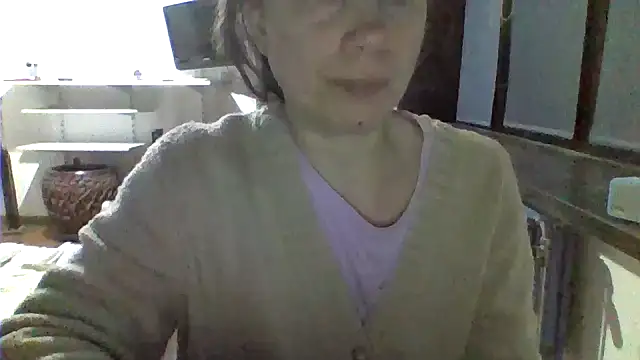 Moi Lina online show from 11.19.25