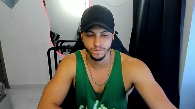 Snapshot of Kris_Khalifa69 chatting on 06.05.26 Kris Khalifa69 online show from 06.05.26