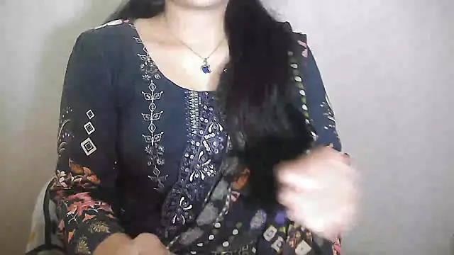 Snapshot of Chanchal--Navya chatting on 12.17.24 Chanchal--Navya online show from 12.17.24