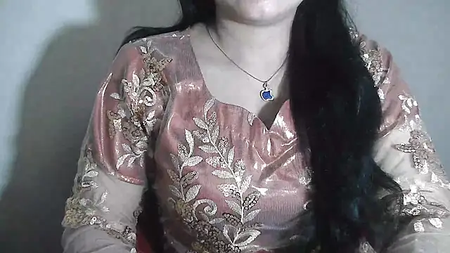 Snapshot of Chanchal--Navya chatting on 03.08.25 Chanchal--Navya online show from 03.08.25