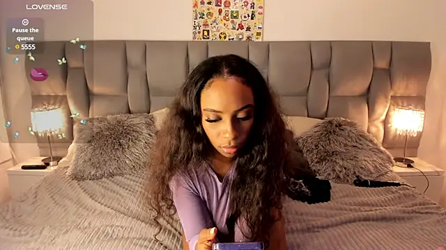 Snapshot of Nickytouse chatting on 02.20.25 Nickytouse online show from 02.20.25