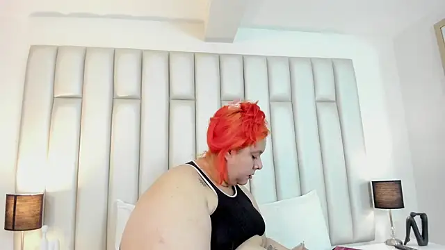 aandreaperez online show from 11.12.25