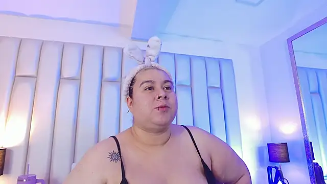 aandreaperez online show from 01.15.26