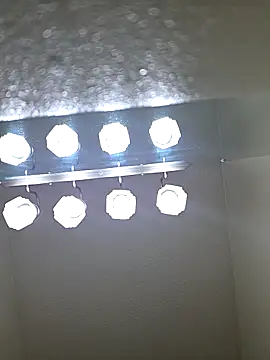 Snapshot of StallionMilf chatting on 10.28.25 StallionMilf online show from 10.28.25