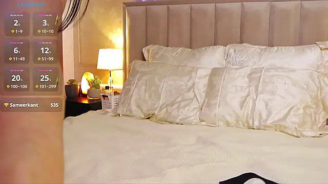 SereneRhodes online show from 02.07.25