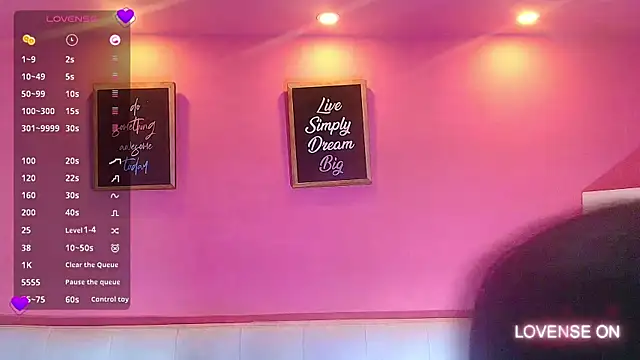 hornyhousekeeper  online show from 03.06.25