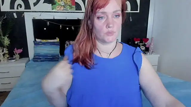 Snapshot of SinFulTitsDD chatting on 01.02.25 SinFulTitsDD online show from 01.02.25