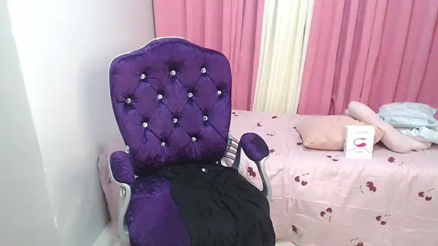 xSexynineDollx online show from 09.24.25