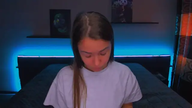 AlexaBarkley online show from 02.19.25