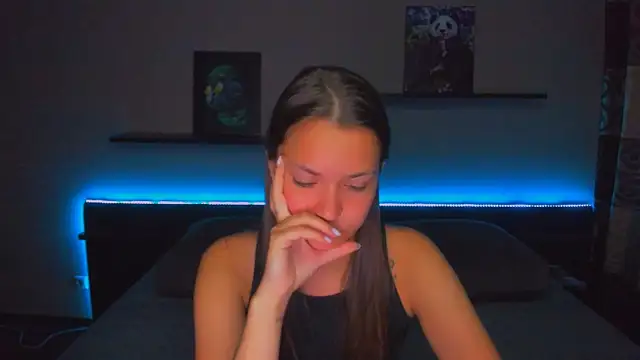 Snapshot of AlexaBarkley chatting on 06.16.26 AlexaBarkley online show from 06.16.26