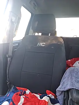 Snapshot of SheIsSomething chatting on 02.11.25 SheIsSomething online show from 02.11.25