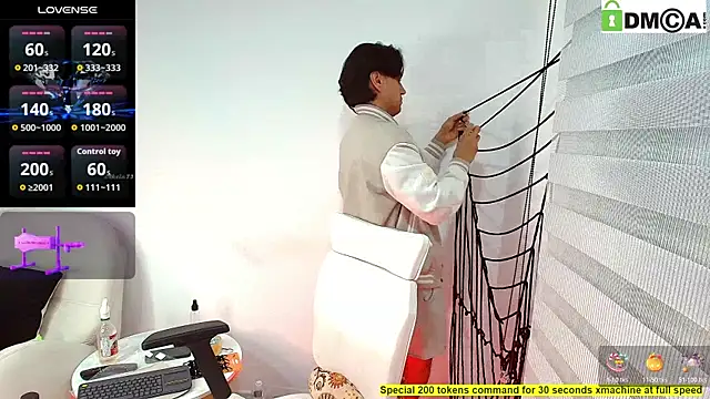 Snapshot of Im_Evanss chatting on 10.23.25 Im Evanss online show from 10.23.25