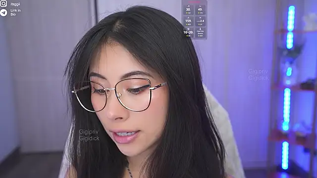 Gigi ohlala online show from 09.12.25