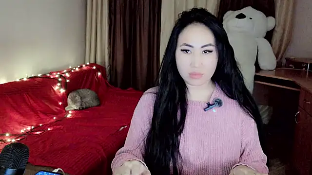 AsianQueens online show from 02.17.25