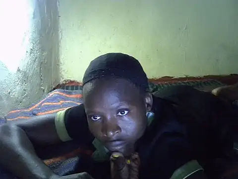 cute-shamza online show from 10.18.25